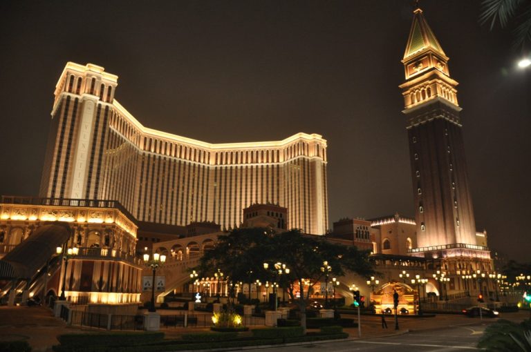 the largest casino in the world